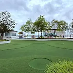 Family & Business Welcome 1-7Pax At D Secret Garden-Johor Bahru Town-Mid Valley-Paradigm Mall-Utm-Dato Onn